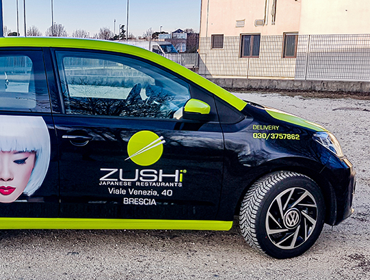 Decorazione auto pubblicitarie per consegna a domicilio - Serifot per Zushi